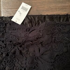 New la Black mini skirt